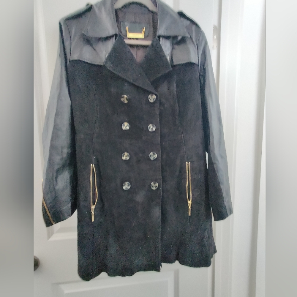 IMAN Black Double-Breasted Coat with tortie buttons XL